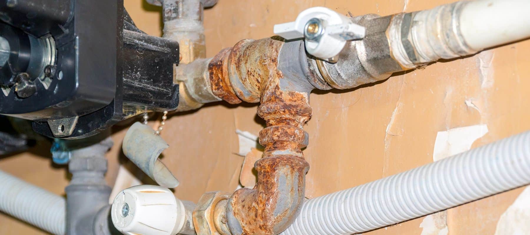 corroded pipe in a san antonio home